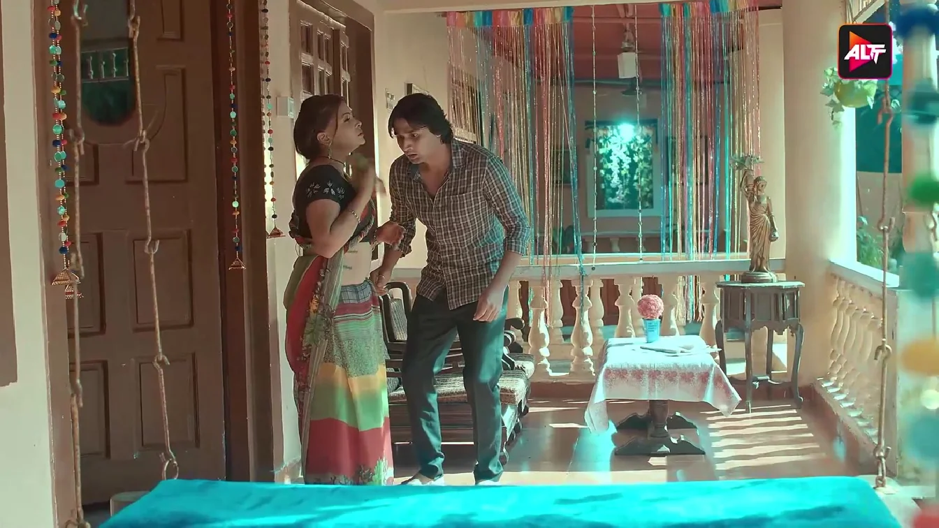 Rangeen Kahaniyan (Garam Masala) S22 E01-04 AltBalaji